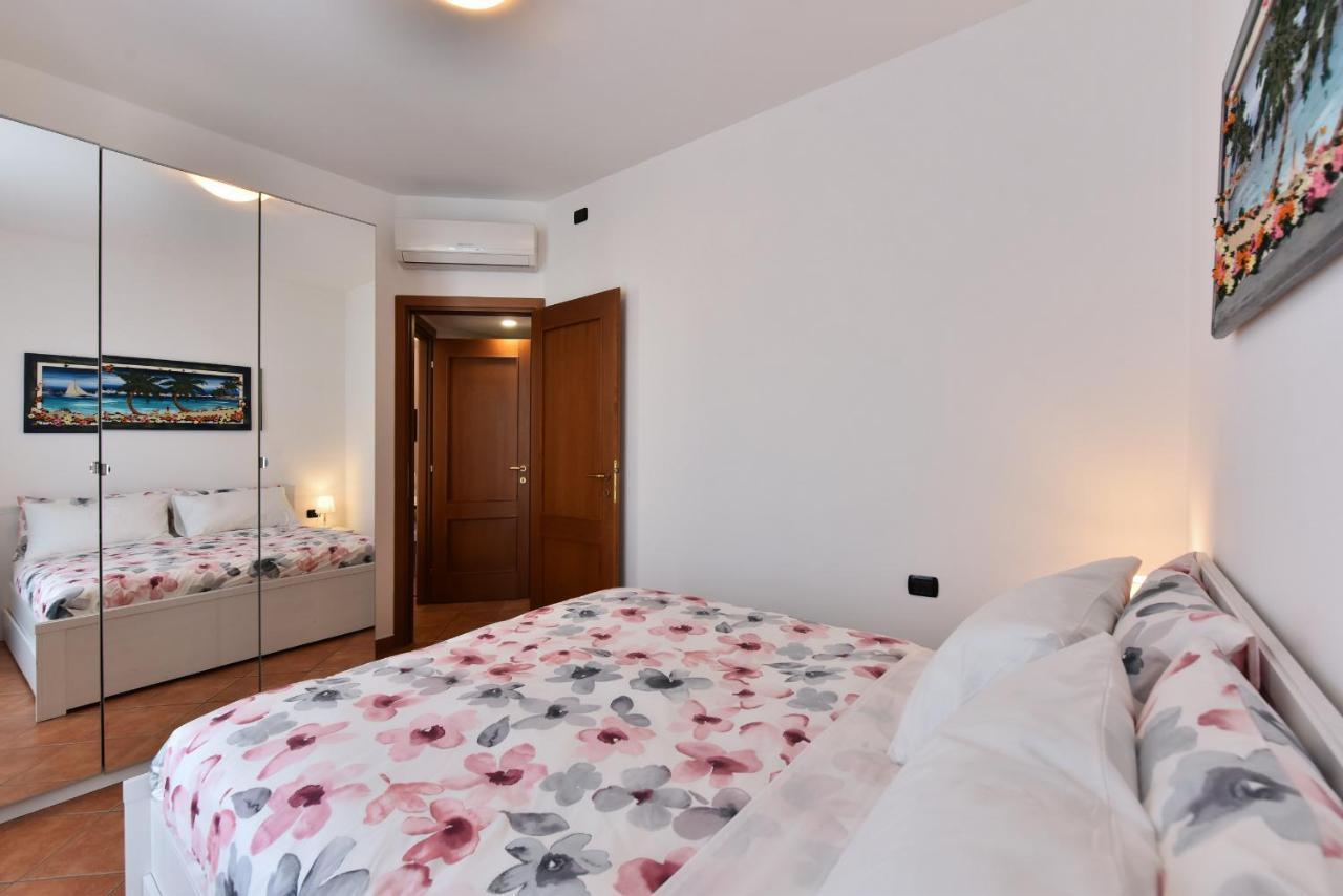 Pontaccio22 Apartment- Brera Centro Storico Милан Экстерьер фото