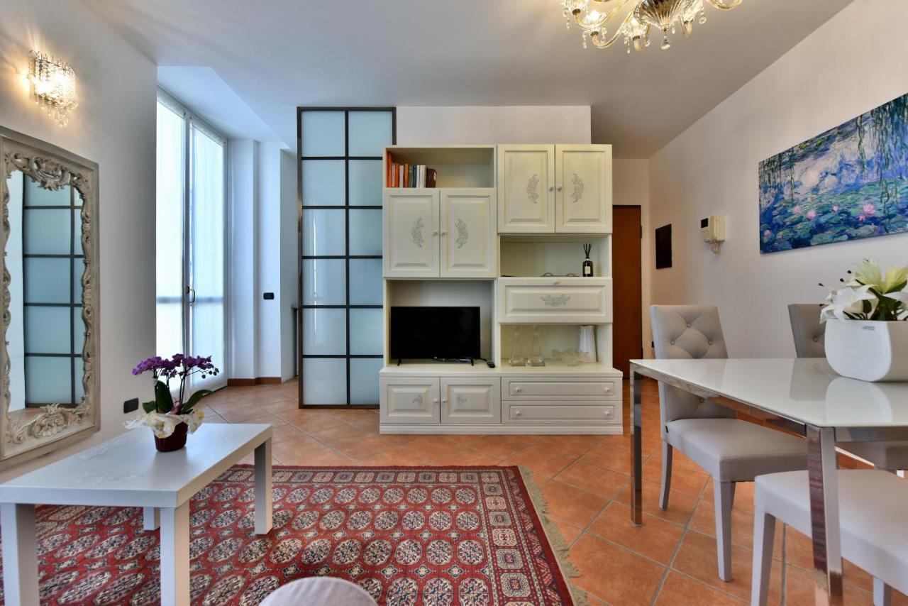 Pontaccio22 Apartment- Brera Centro Storico Милан Экстерьер фото